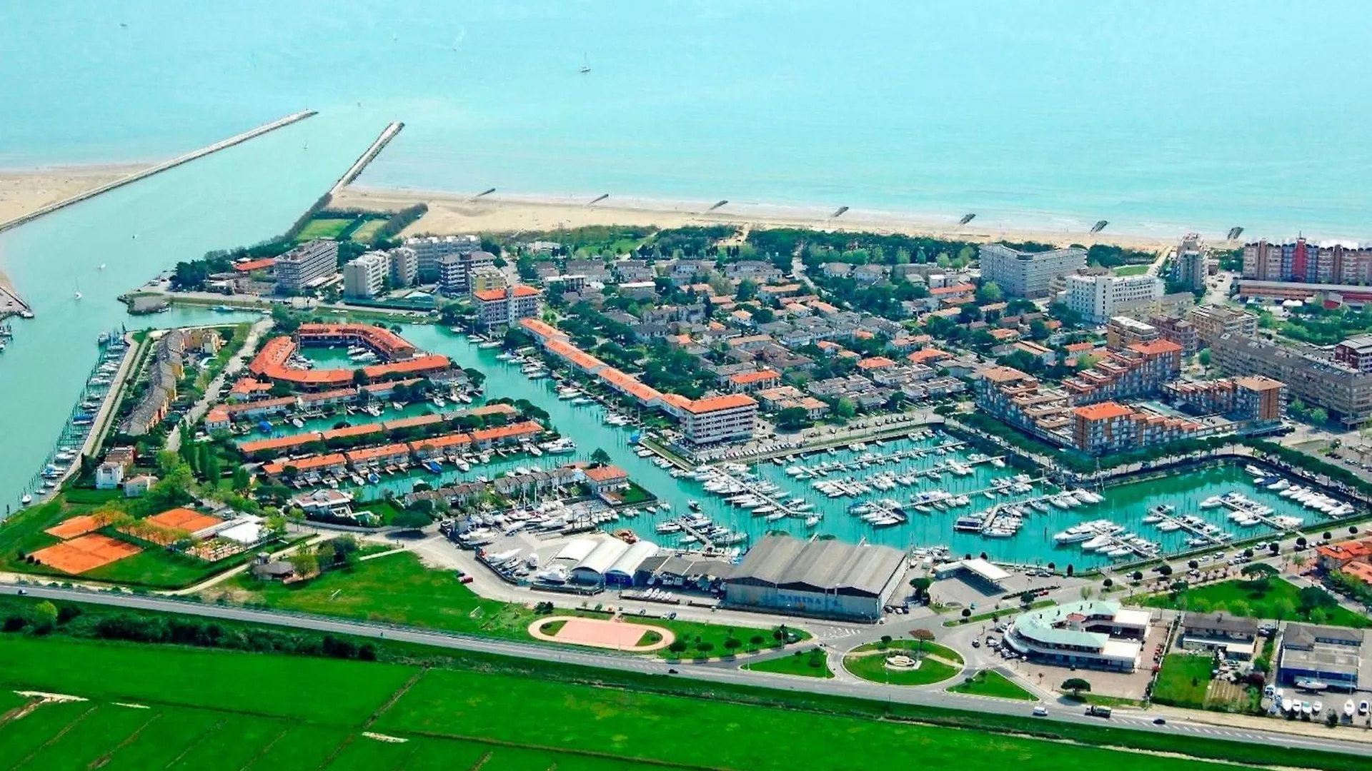 Bright Studio With Terrace And Shared Pool-Beahost Porto Santa Margherita di Caorle
