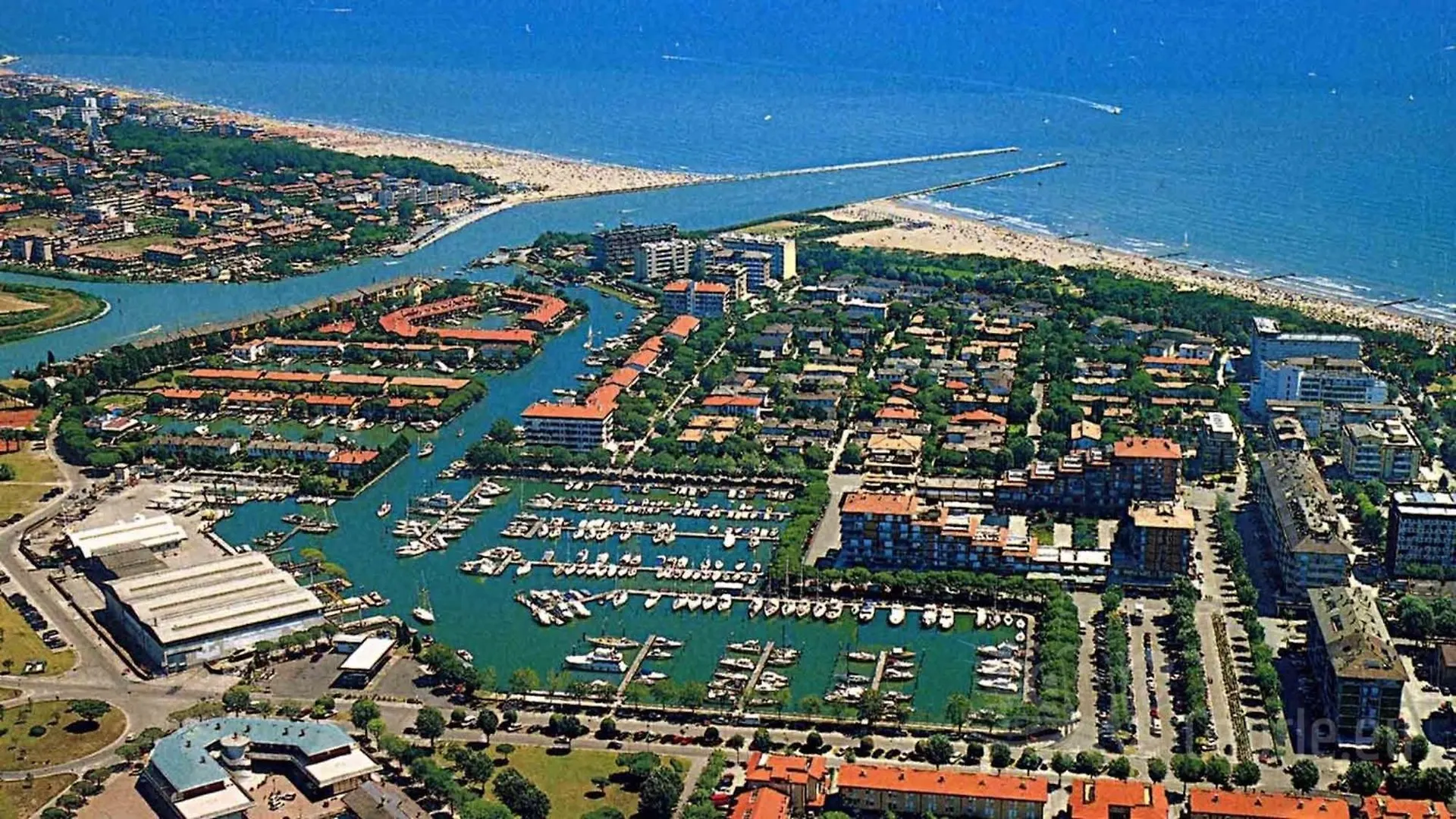 Bright Studio With Terrace And Shared Pool-Beahost Porto Santa Margherita di Caorle Italia